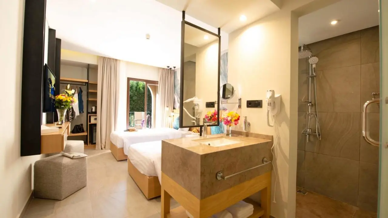 الفندق ثري كورنرز ريحانة - الجونة